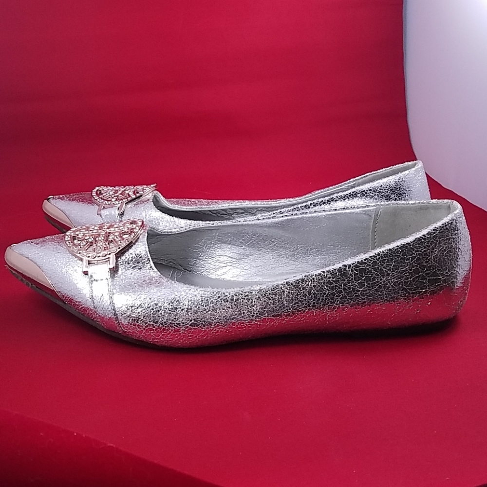 Flats - Picture 4 of 4